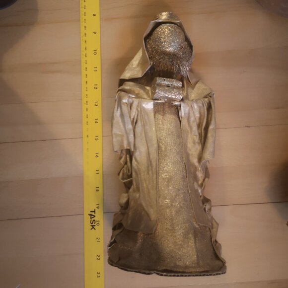 VTG 7 Pc. Set of Folk Art Paper & Materials Painted Nativity Set - Picture 14 of 16